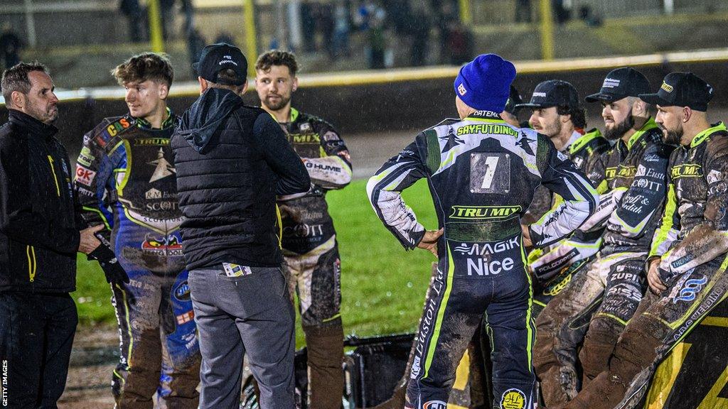 Ipswich Witches riders look dejected