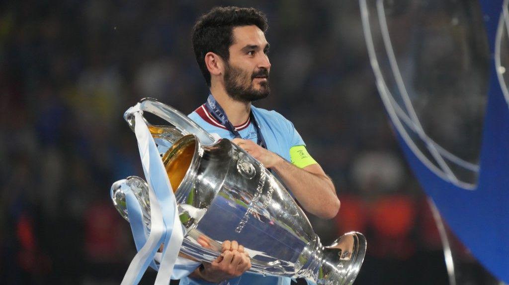 Ilkay Gundogan with the Champions League trophy