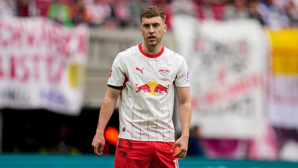 Brajan Gruda in action for RB Leipzig