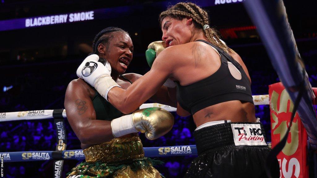 Claressa Shields fights Maricela Cornejo