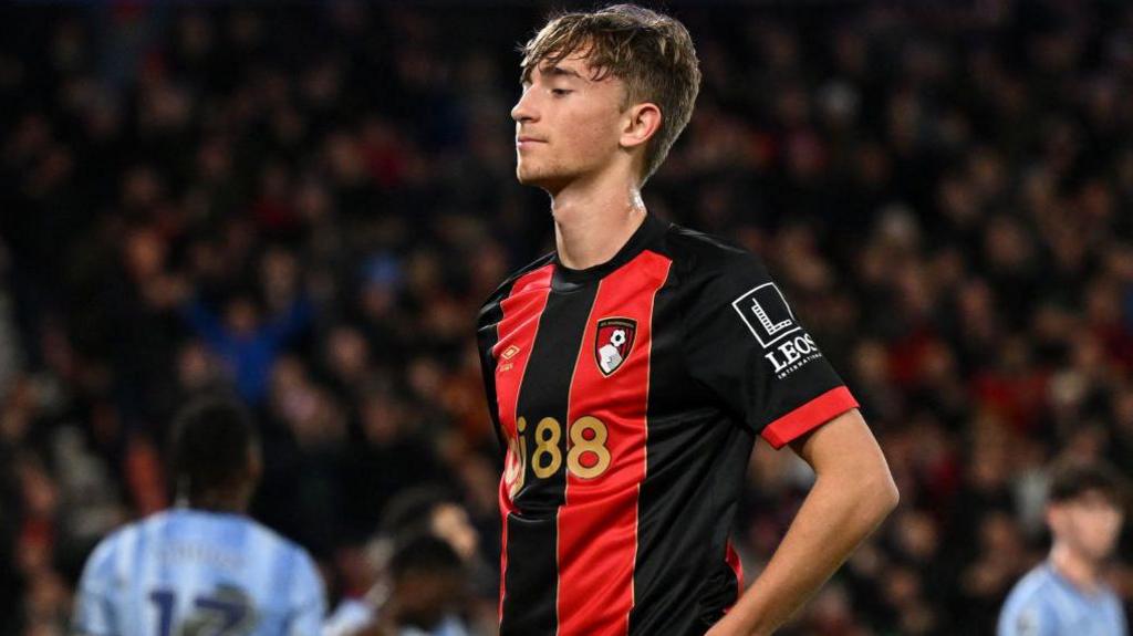 Dean Huijsen celebrates his goal for Bournemouth against Tottenham 