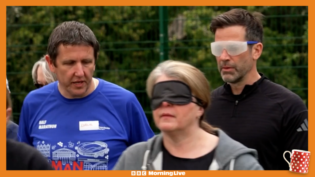 Gethin trains to be Dr Oscar's guide runner