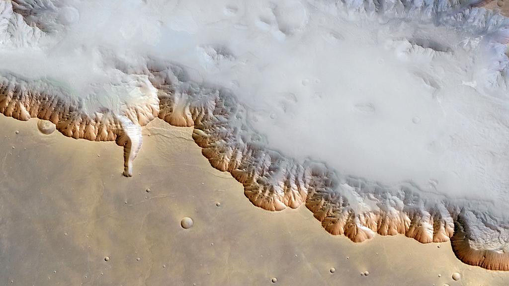 Ground fog in Valles Marineris, Mars, 2004 (detail)