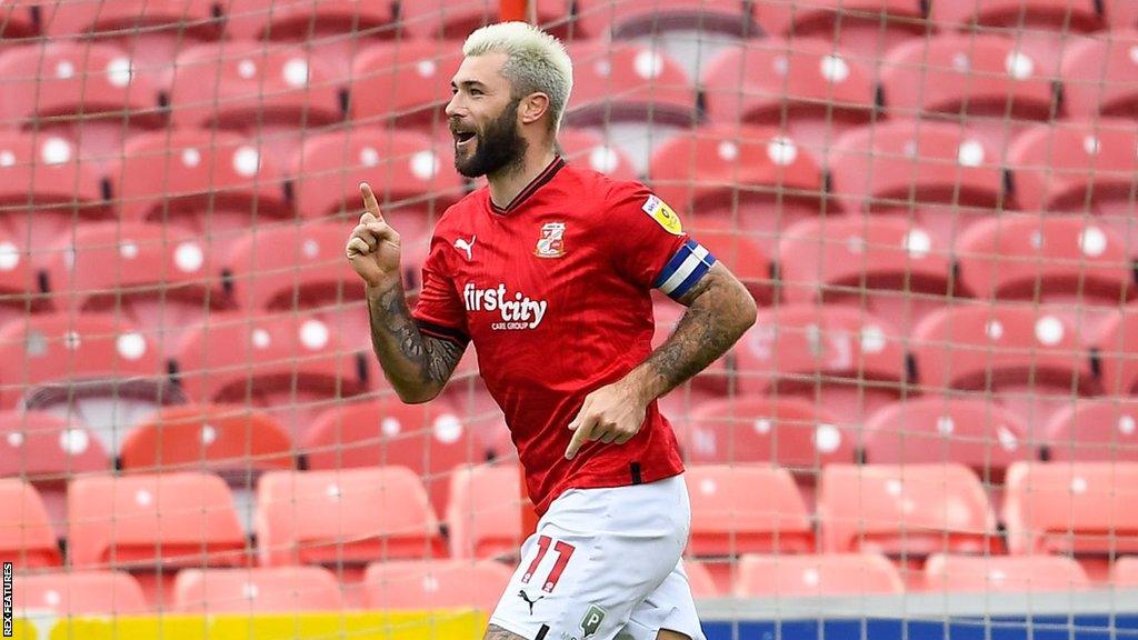 Charlie Austin celebrates a goal