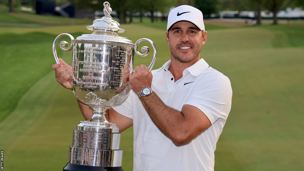 Brooks Koepka with the Wanamaker Trophy