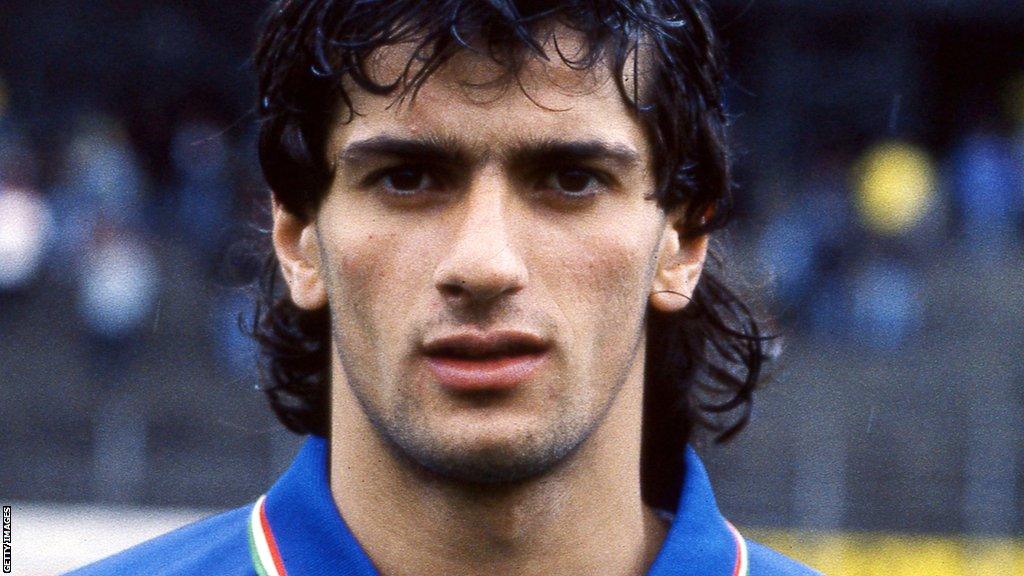 Gianluigi Lentini representing Italy in 1993