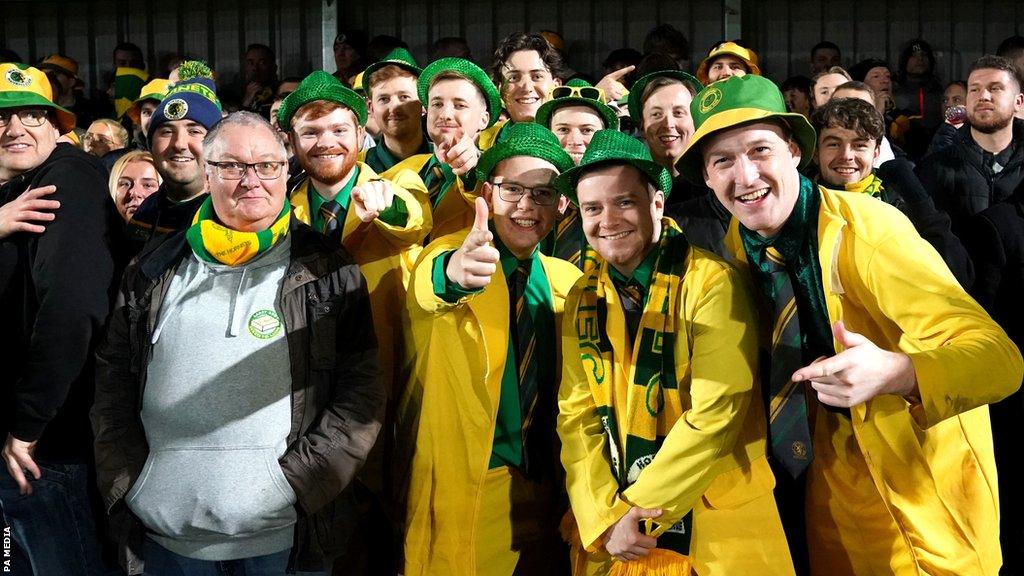 Horsham fans before kick off