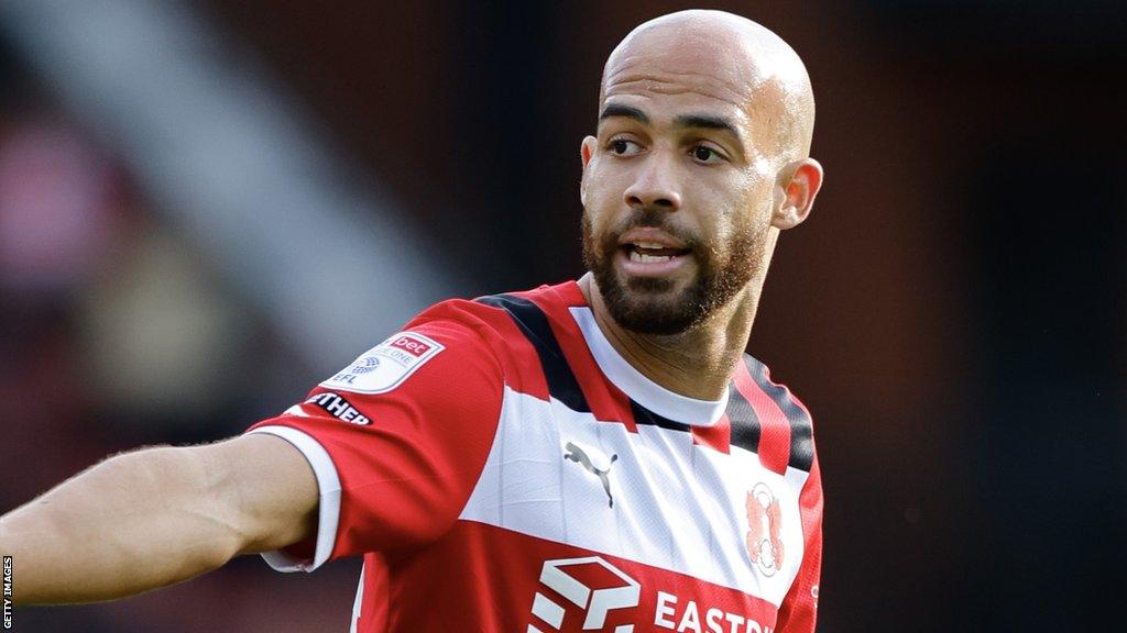 Jordan Graham Leyton Orient winger backed to come back stronger after injury BBC Sport