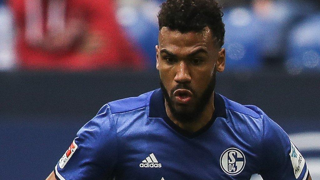 Stoke sign Eric Maxim Choupo-Moting