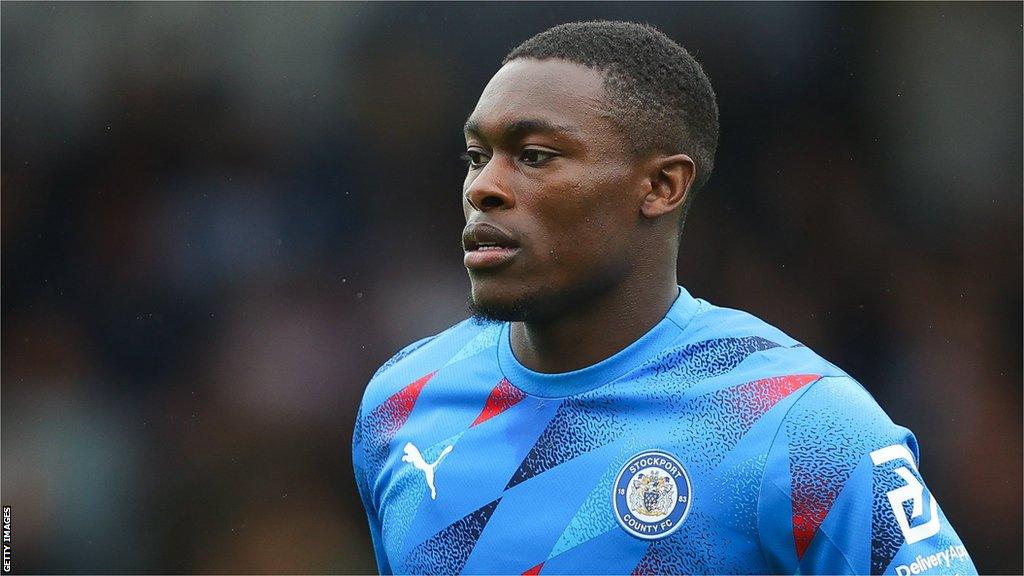 Isaac Olaofe in action for Stockport County