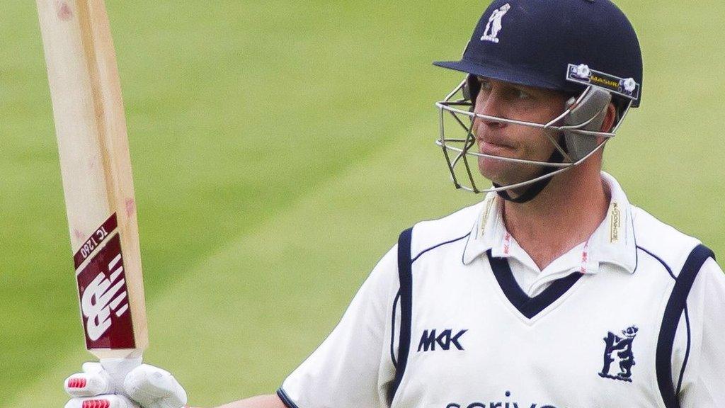 Warwickshire's former England batsman Jonathan Trott