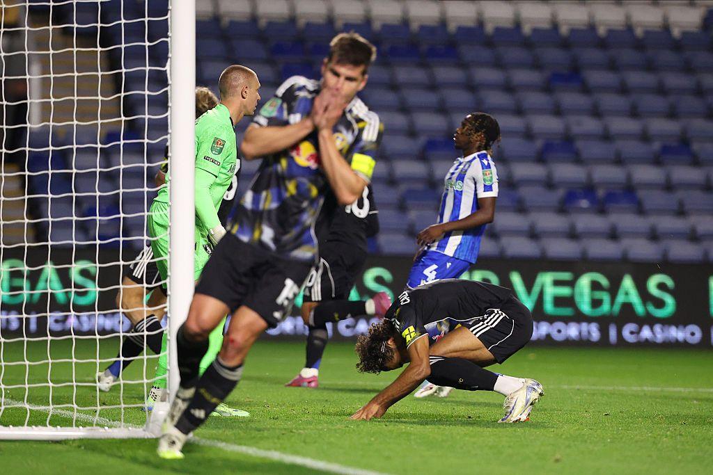 Leeds' Dominic Calvert-Lewin misses a chance at goal.