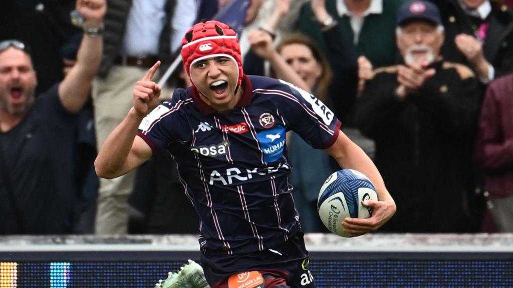 Six-try Bordeaux beat Munster to reach last four