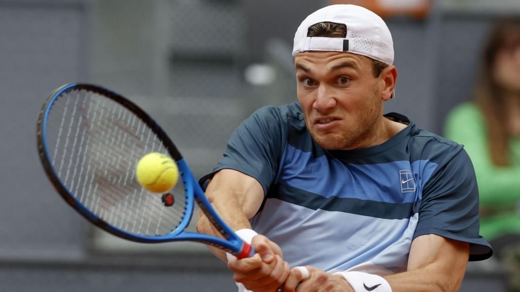 Draper Overcomes Paul to Secure Madrid Open Quarterfinal Spot