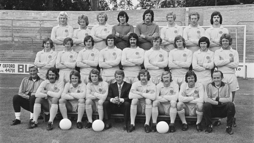 A black and white official photo of the old Oxford United team arranged in three rows