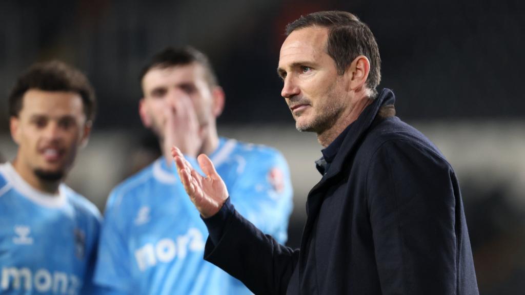 Coventry’s Promotion Hopes Rise: The Race for Premier League Heats Up