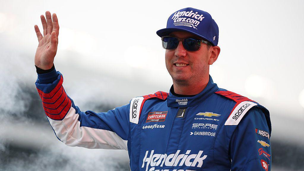 Nascar legend Kyle Busch dies aged 41 - BBC News
