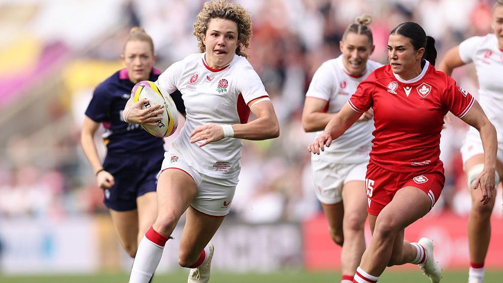 Ellie Kildunne scores against Canada