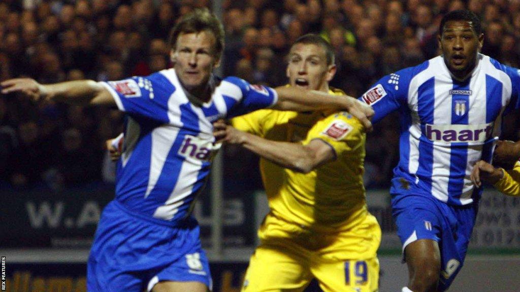 Teddy Sheringham playing for Colchester