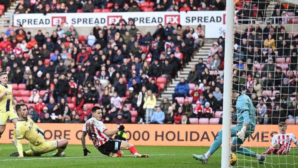 Nazariy Rusyn scores for Sunderland