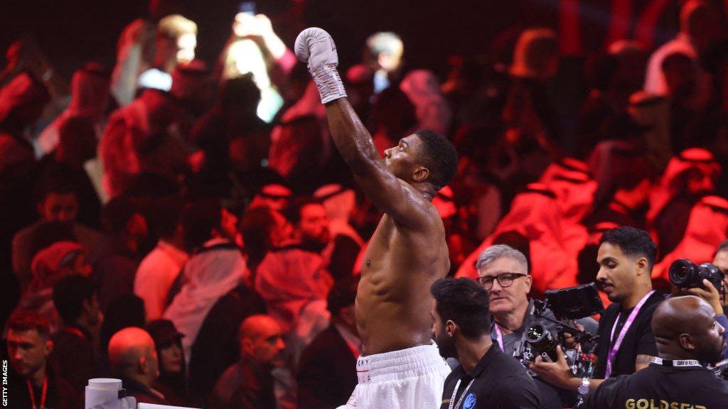 Anthony Joshua celebrates