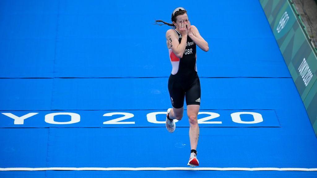 Georgia Taylor-Brown crosses the finish line at Tokyo 2020