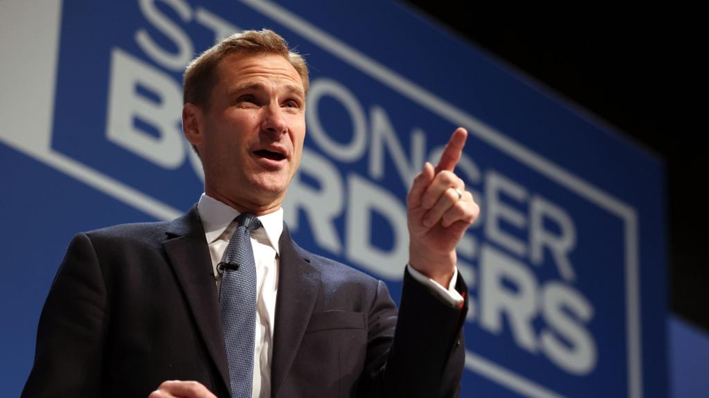 Консерваторы обещают расширить практику «останови и обыщи» в районах с высоким уровнем преступности