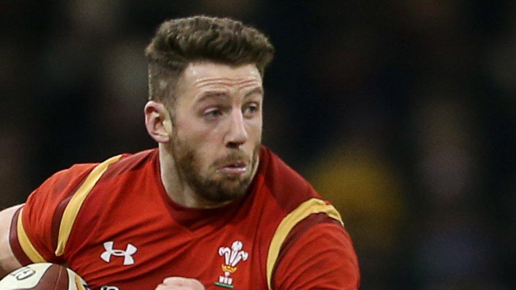 Alex Cuthbert