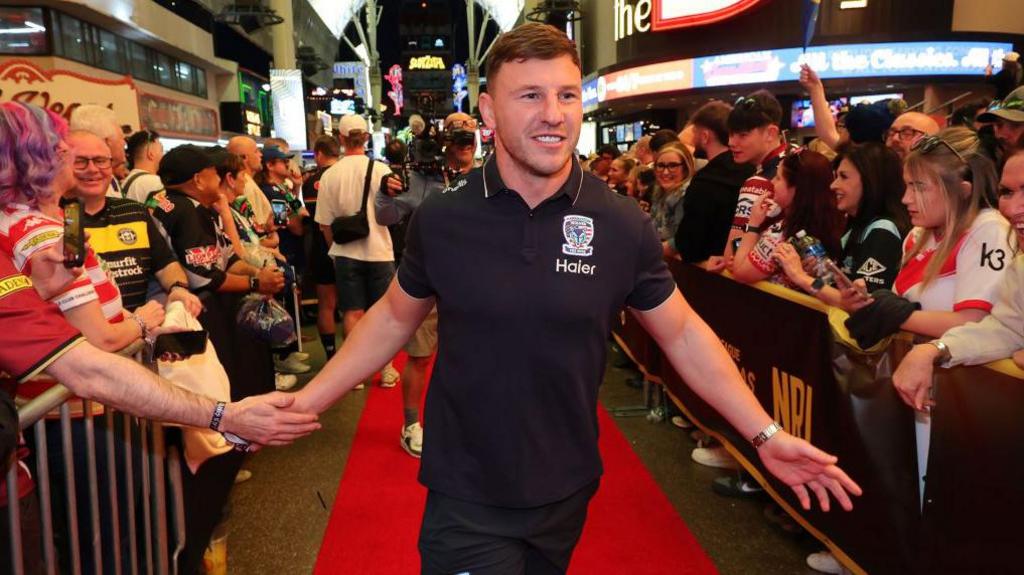 Warrington's George Williams walks down the red carpet