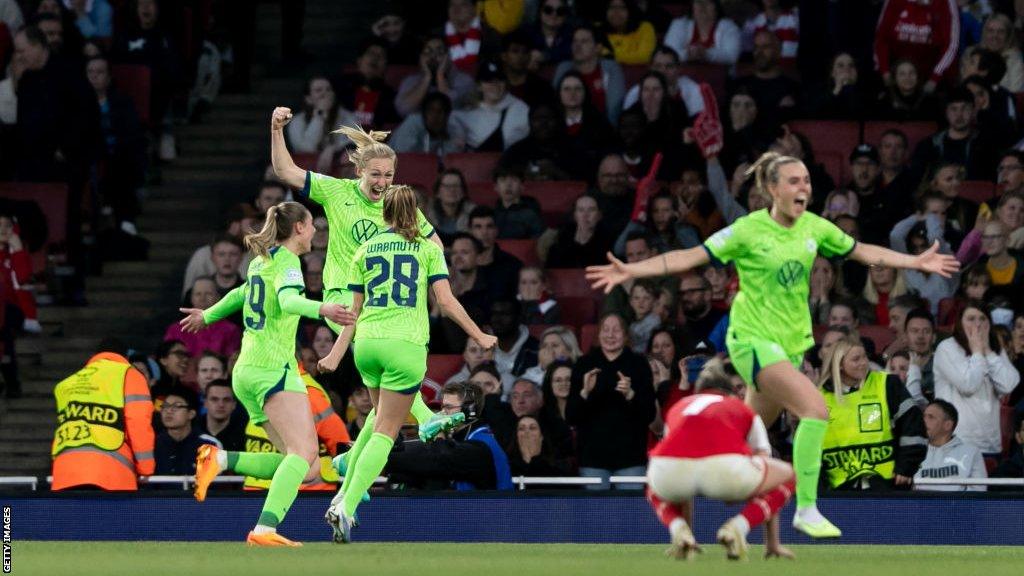 Wolfsburg celebrate