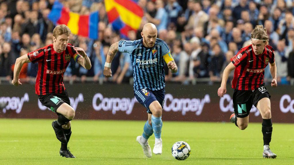 Brommapojkarna face Djurgardens in Sweden