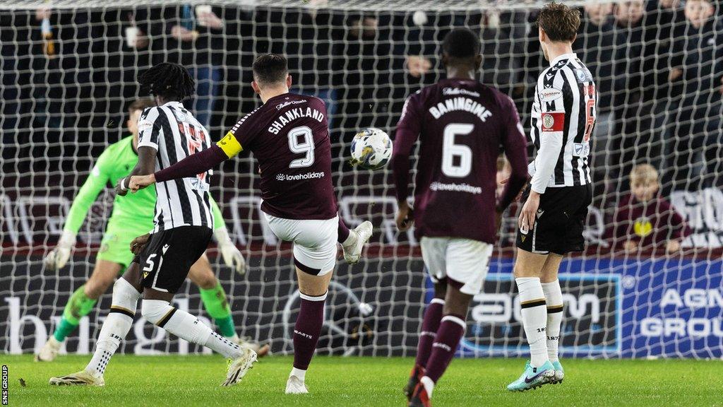 Lawrence Shankland scores to make it 2-0 Hearts during a cinch Premiership match between Heart of Midlothian and St Mirren at Tynecastle Park