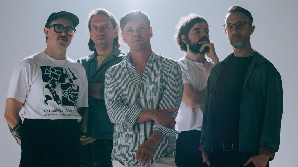 دعوات في Idlewild لحماية أماكن الموسيقى الصغيرة، تشبيهها بالمكتبات