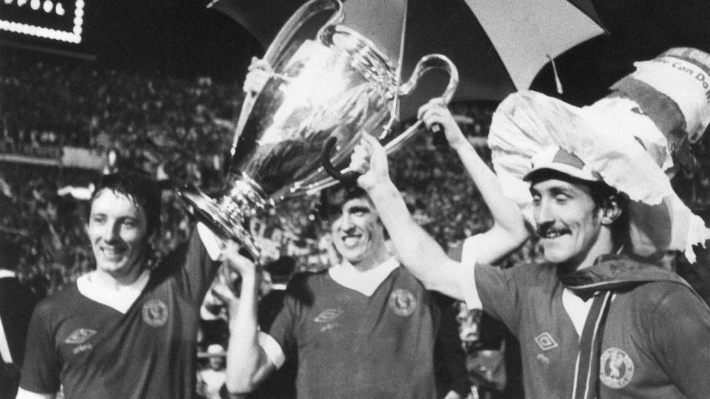 Liverpool 1-0 Real Madrid, European Cup Final 1981, Parc des Princes, Paris, France, Wednesday 27th May 1981. Players parade on the pitch with the trophy.
