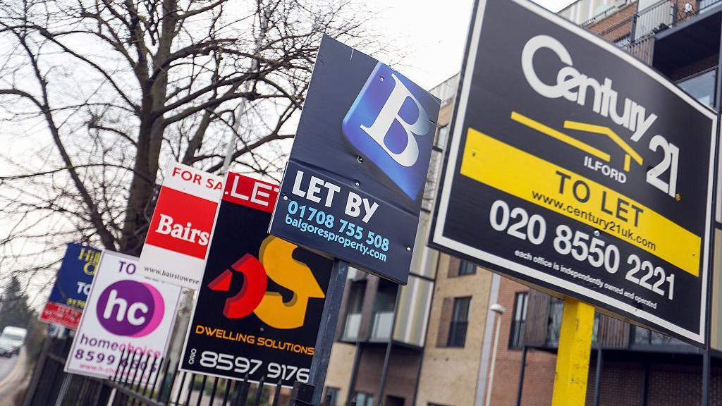 'To let' signs