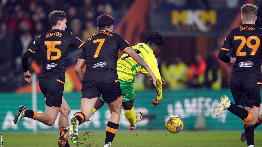 Jonathan Rowe scored his 12th Norwich goal of the season against Hull