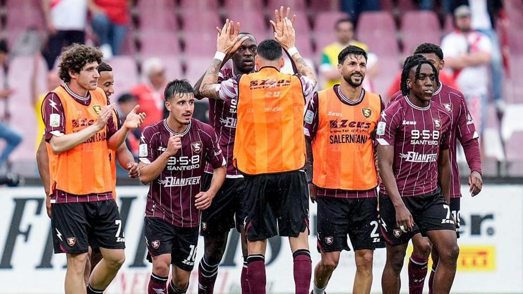 Food Poisoning Strikes Salernitana Ahead of Playoff Match