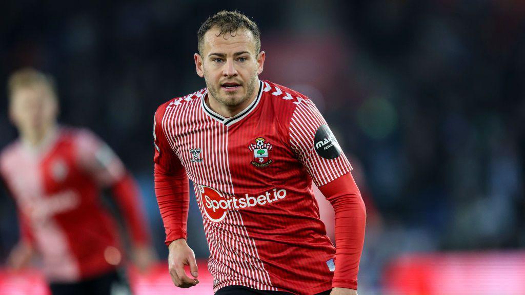 Southampton podcast: Adam Blackmore on Ryan Fraser rumours - BBC Sport