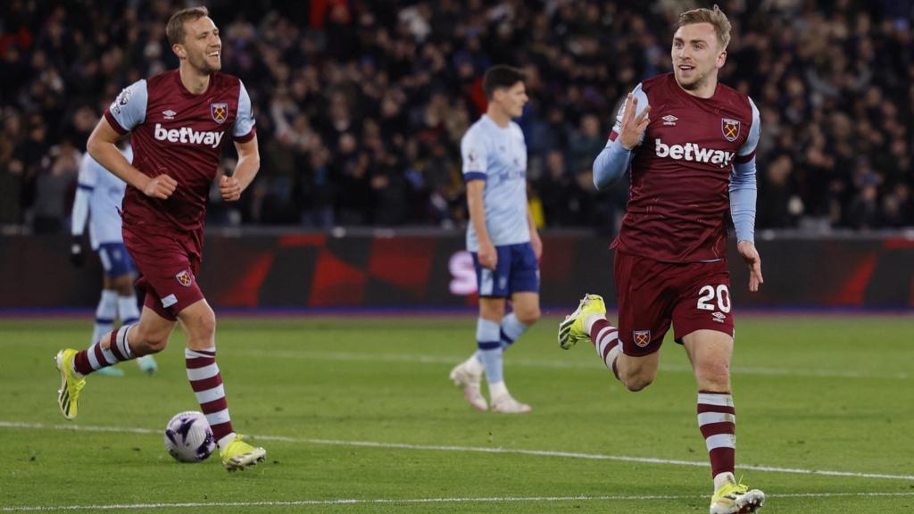 West Ham celebrate