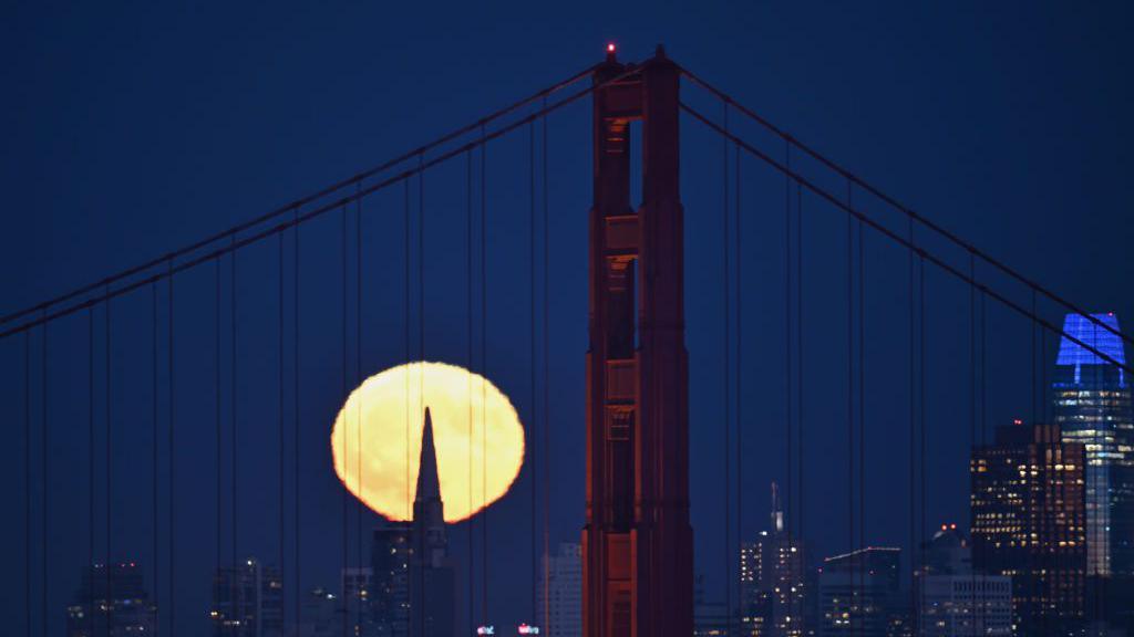 Supermoon behind San Francisco's Golden Gate bridge