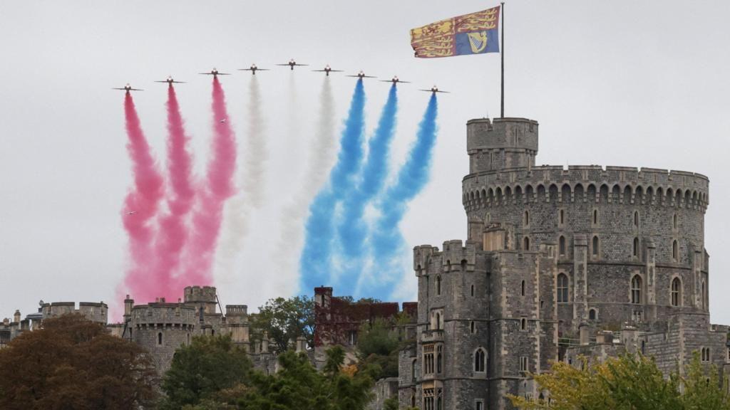 Red Arrows fly-by over windsor castle.