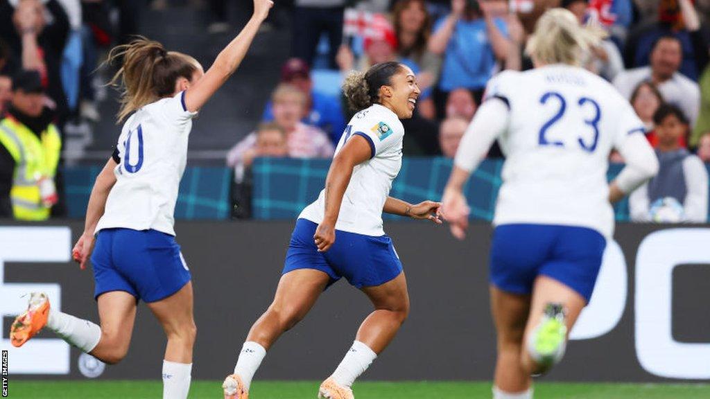 England players celebrate Lauren James' goal