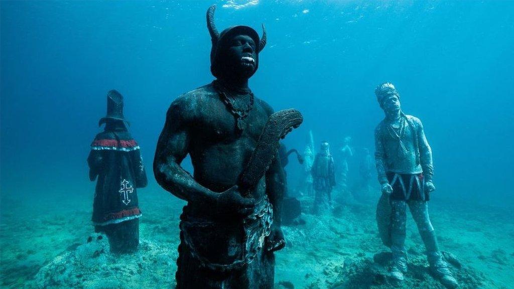 Underwater sculptures