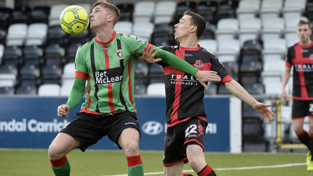 Action from Crusaders against Glentoran