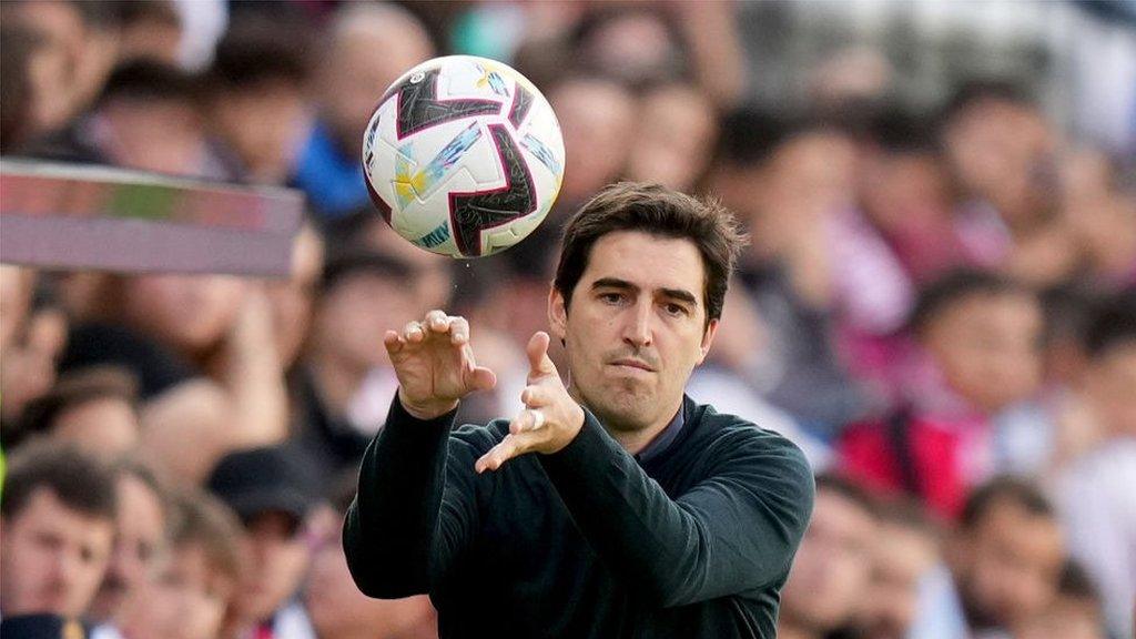 Andoni Iraola has gained admirers across Europe for his work with Rayo Vallecano