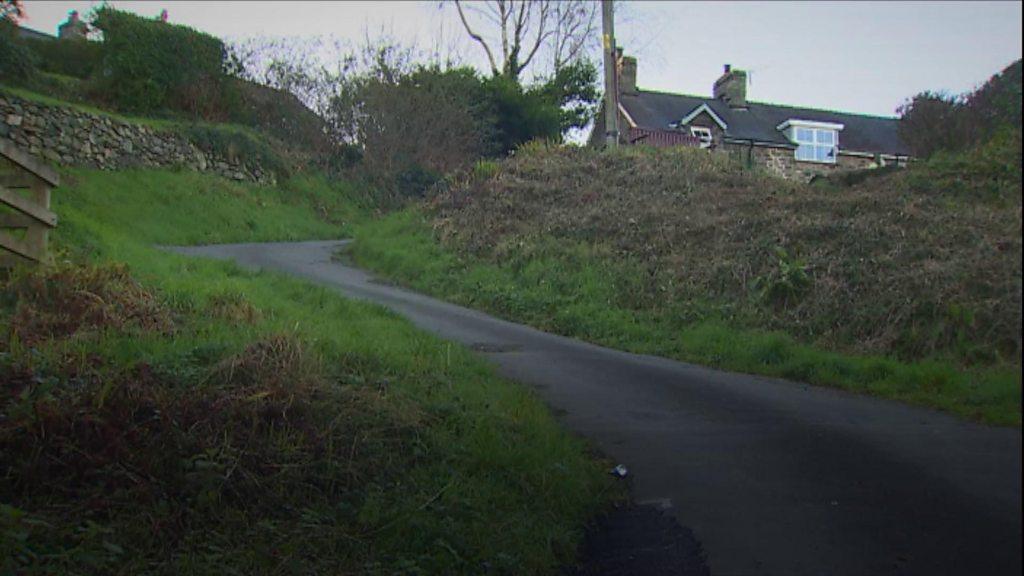 Looking up at Ffordd Pen Llech