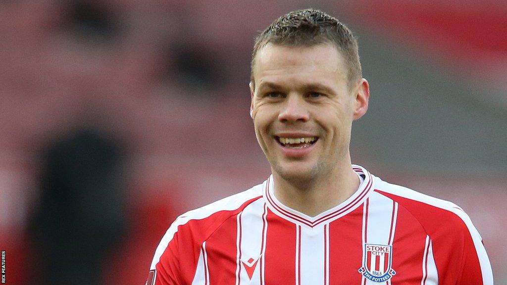 Ryan Shawcross in action for Stoke in 2021