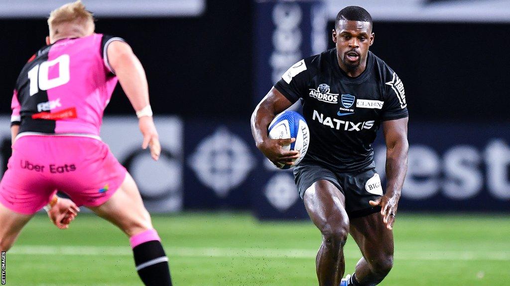 Christian Wade (right) running with the ball for Racing 92