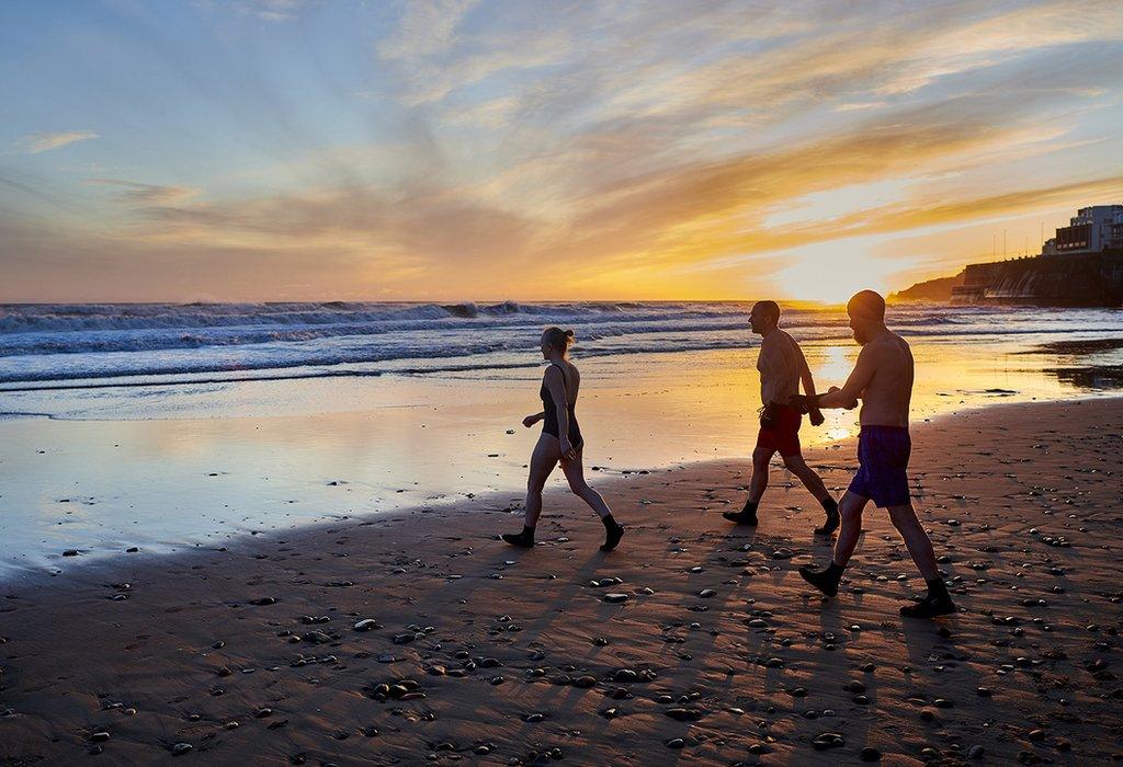 Sea swimmers