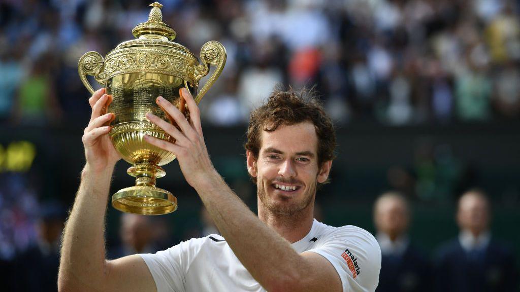 Andy Murray winning 2016 Wimbledon